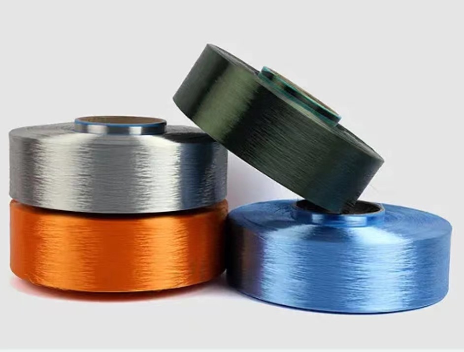 HANYUN 100% polyester 300D FDY fargerikt filamentgarn for ikke-vevd stoff